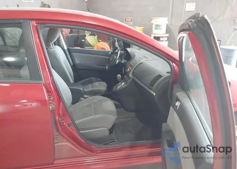 2011 Nissan Sentra 2.0Sr z USA, uszkodzony, nr VIN 3N1AB6AP9BL616320